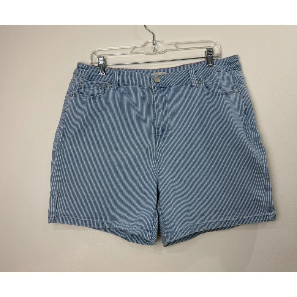 Joules Shorts Women's Size 14 Blue White Striped Pockets Zipper Button